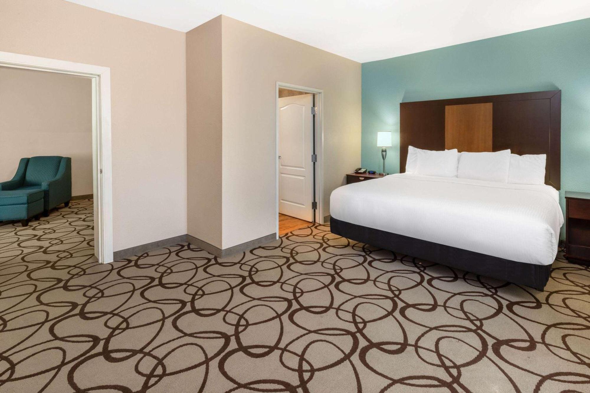 La Quinta By Wyndham Fort Worth - Lake Worth Exterior foto